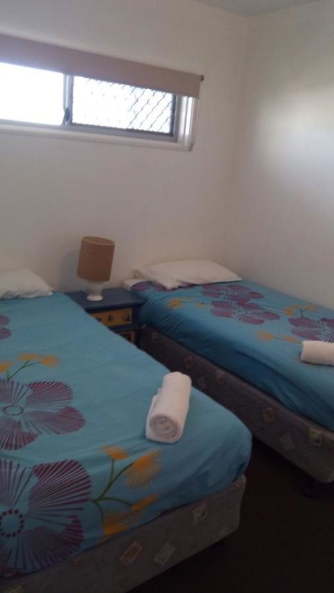 Maroochy Sands Holiday Apartments - Mackay Tourism 10