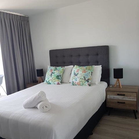 Maroochy Sands Holiday Apartments - Mackay Tourism 3