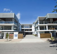 Maggies Beachfront Apt. 13 - Mackay Tourism