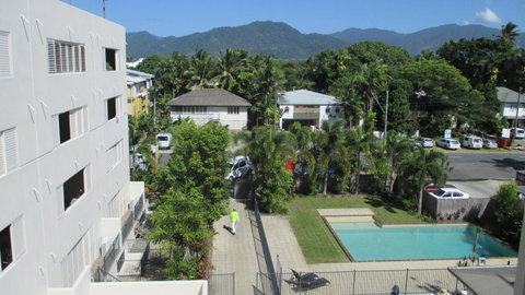Edge Apartments Cairns - Mackay Tourism 34