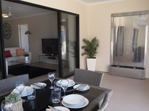 Edge Apartments Cairns - Mackay Tourism 8