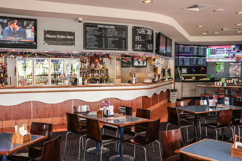 Salisbury Hotel Motel - Mackay Tourism 29