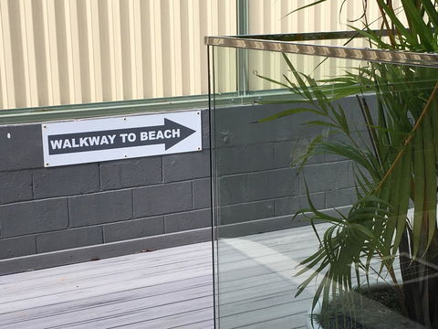 Burleigh Palms Holiday Apartments - Mackay Tourism 11