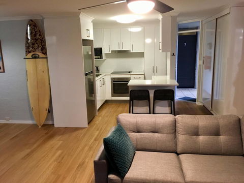 Burleigh Palms Holiday Apartments - Mackay Tourism 9