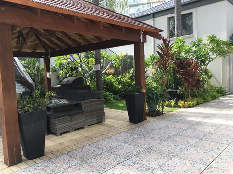 Burleigh Palms Holiday Apartments - Mackay Tourism 16