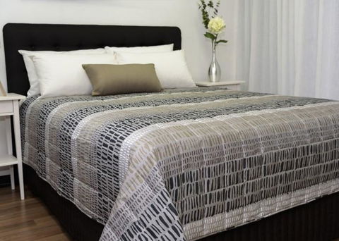 Burleigh Palms Holiday Apartments - Mackay Tourism 1