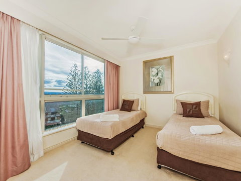 Oceana On Broadbeach - Mackay Tourism 10