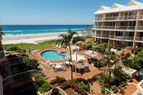 Crystal Beachfront Apartments - Mackay Tourism 33