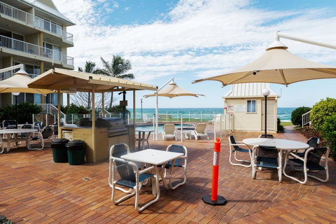 Crystal Beachfront Apartments - Mackay Tourism 2
