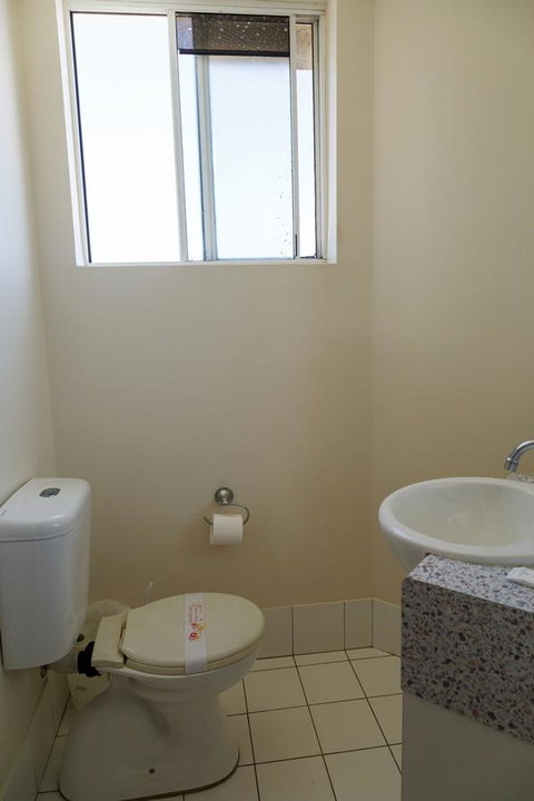 Crystal Beachfront Apartments - Mackay Tourism 24