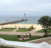 Beachfront Holiday Apartment to Rent for Short and Long Stays - Mackay Tourism
