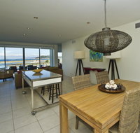 Blue on Blue Apartment 933 - Mackay Tourism