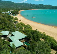 Absolute Beachfront - Mackay Tourism