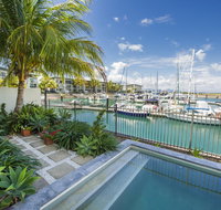 Blue on Blue Apartment 912 - Mackay Tourism
