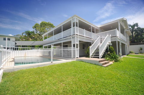Island Adventure Holiday House - Mackay Tourism 10