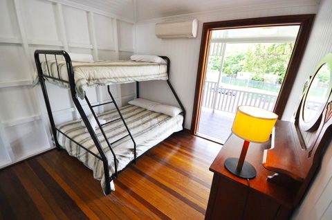 Island Adventure Holiday House - Mackay Tourism 14