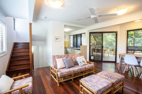 Point Break Beach House - Mackay Tourism 2