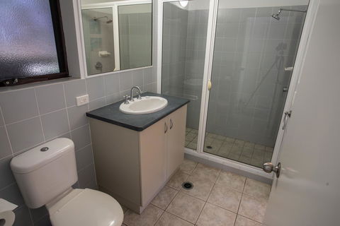 Point Break Beach House - Mackay Tourism 16