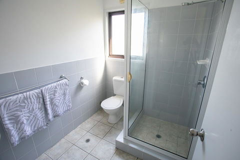 Point Break Beach House - Mackay Tourism 12