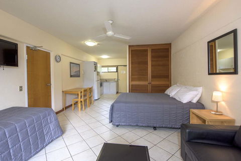 Anchorage On Straddie - Mackay Tourism 32