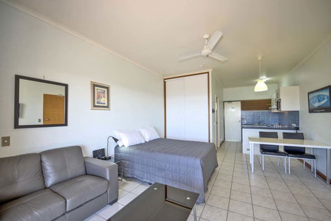 Anchorage On Straddie - Mackay Tourism 26