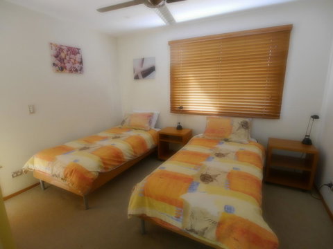 Shell Seeker - Mackay Tourism 12