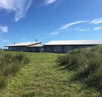 Turnstone Beach House - Mackay Tourism