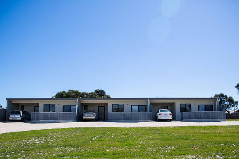 Island Quarters - Mackay Tourism 1