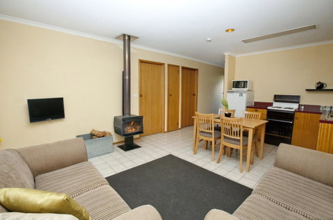 Bruny Island Escapes And Hotel Bruny - Mackay Tourism 16