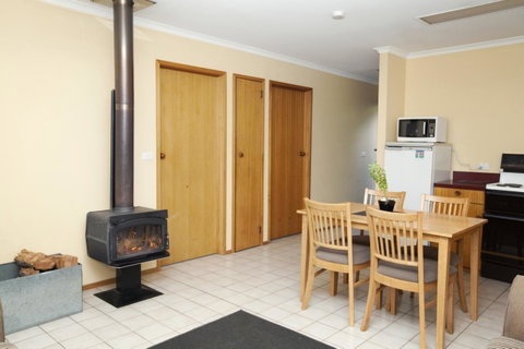 Bruny Island Escapes And Hotel Bruny - Mackay Tourism 13
