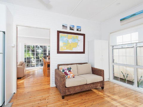 'The Croft' 11 Boulder Bay Rd - Cosy Beach House With Aircon & Only 270m To The Beach - Mackay Tourism 3