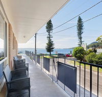 1 'Shoal Towers' 11 Shoal Bay Road - fantastic unit across the road from beach - Mackay Tourism