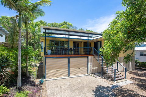 10 Naiad Court -Beach Retreat In The Bush - Mackay Tourism 1