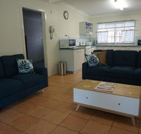 11 Bomburra Court - Rainbow Beach Comfortable Beach House Plenty of boat parking - Mackay Tourism
