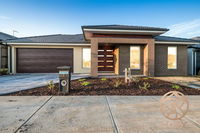 Book Clyde Accommodation Vacations Mackay Tourism Mackay Tourism