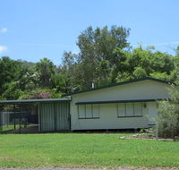 12 Wansfell Street Picnic Bay - Mackay Tourism