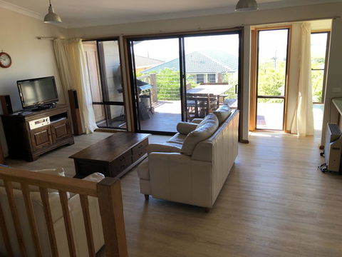 121 Montague Avenue, Kianga - Mackay Tourism 2