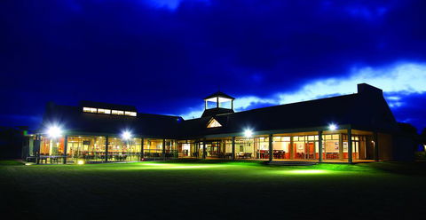 13th Beach Golf Lodges - Mackay Tourism 0