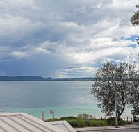 2 'Sunnie Belle' 3 Victoria Parade- water views over Nelson Bay foreshore - Mackay Tourism