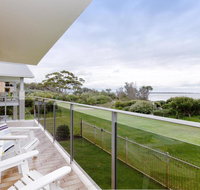 2 'The Helm' 22 Voyager Cl - Stunning waterfront unit with Air Conditioning - Mackay Tourism