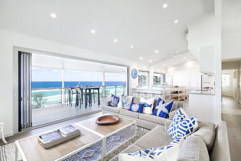 2 Arakoon Crescent - Mackay Tourism 1