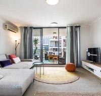 2 Bedroom 2 Bathroom Apt with Balcony and Parking - Mackay Tourism
