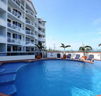 2 Bedroom Alex Unit - Ocean Pool and Park Views - Mackay Tourism
