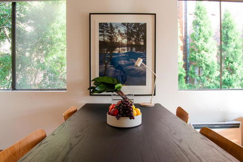2 Bedroom Apt In Potts Point With Parking - Mackay Tourism 3