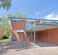 2/10 Catalina Close - Walk to Shoal Bay Beach - Mackay Tourism