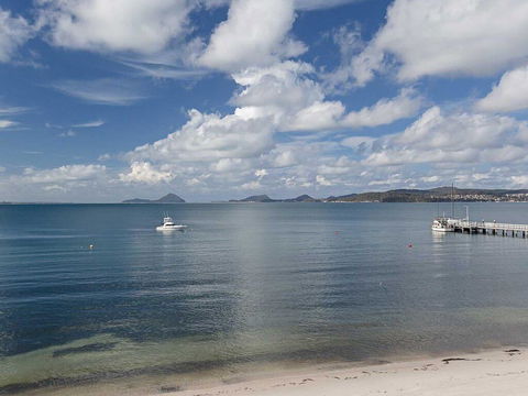 2/137 Soldiers Point Road - Luxury Unit On The Waterfront With Aircon And Free Unlimited Wi Fi - Mackay Tourism 2