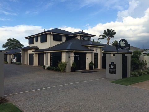 21 On Hursley Motel Apartments - Mackay Tourism 0