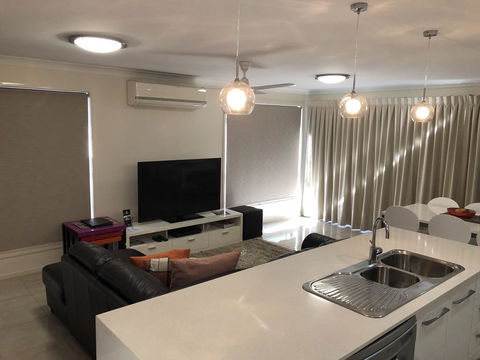 21 On Hursley Motel Apartments - Mackay Tourism 2