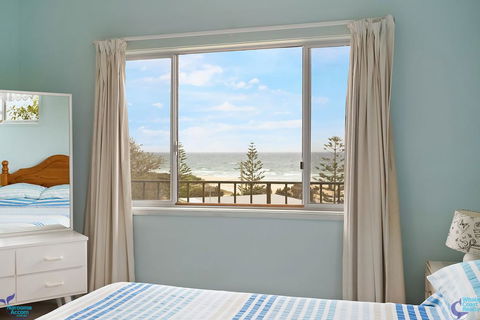 22 Dulling Street - Beach House - Mackay Tourism 1