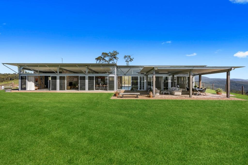 Beautiful with brilliant views of the glasshouse mountains